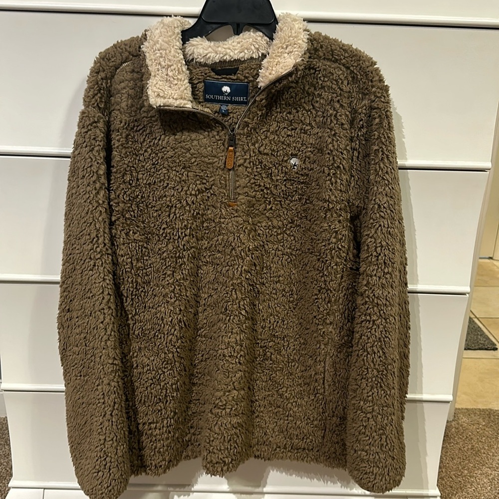 Southern Shirt Company Sherpa Pullover- Large